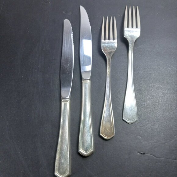 Canadian Armed Forces Vintage Flatware Lot Silver Plated Oneida 2 Forks 2 Knives - Picture 6 of 9
